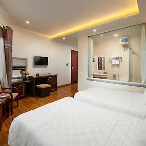 Queen Suite